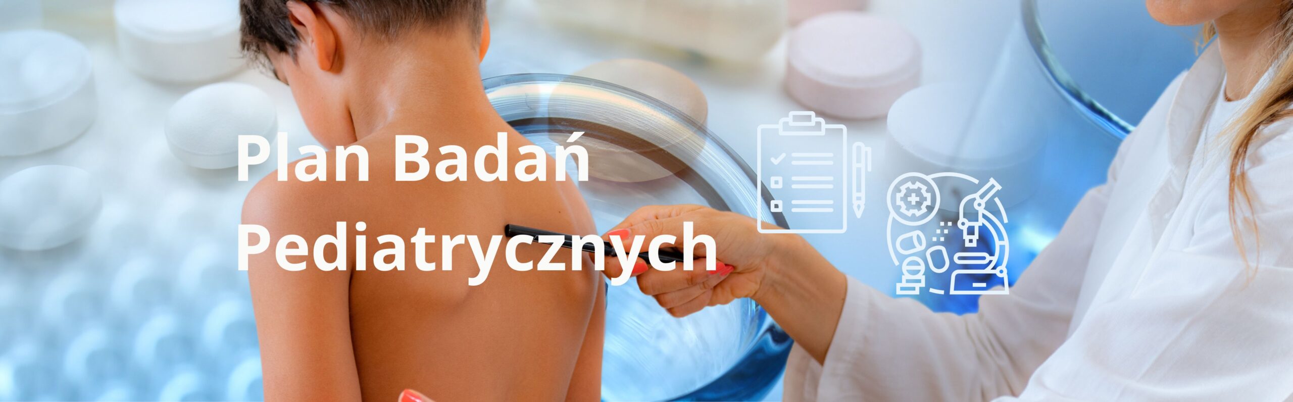 Pediatra przeprowadza badanie dziecka, co symbolizuje znaczenie Planu Badań Pediatrycznych (PIP). Obraz ilustruje znaczenie dostosowanego leczenia farmakologicznego dla unikalnej populacji pediatrycznej, zapewniając zgodność z Rozporządzeniem (WE) nr 1901/2006. Podkreśla potrzebę wysokiej jakości, etycznych badań zatwierdzonych przez Europejską Agencję Leków (EMA), obejmujących różne aspekty, takie jak różnice między populacjami dorosłych i dzieci, obecne metody leczenia oraz proponowane strategie rozwoju. Ten PIP zapewnia bezpieczne i skuteczne stosowanie produktów leczniczych dla dzieci.